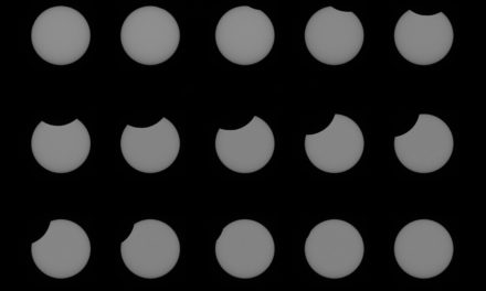Mosaïque des phases de l’éclipse partielle (12.78%) de soleil de Juin 2021
