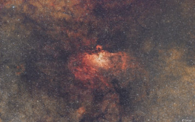 Nébuleuse de l’Aigle (M16) et son voisinage proche en pleine Voie Lactée